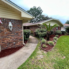 Refresh-Your-Landscape-with-Professional-Mulch-Installation-Shalimar-FL 3
